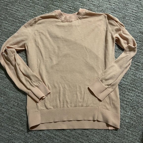 Lululemon silk blend sweater in peach satin - Picture 7 of 7